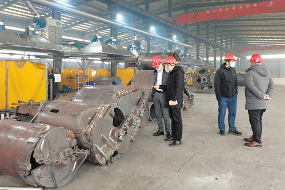 τρυπώντας με τρυπάνι εξοπλισμός εγκαταστάσεων γεώτρησης κάδων 1200mm Dia με το μαύρο τρυπάνι δοντιών βράχου