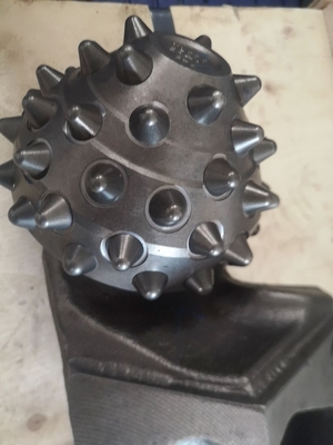 Βρύση νερού Βρύση πετρώματος Ρολ Bit Tricone Βρύση Bit Steel Δόντι Κωνός Χλασμένο δόντι για βαθύ θεμέλιο